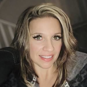 Meet your Posher, Jenny